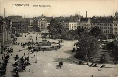 Ak Hannover in Niedersachsen, Ernst-Augustplatz, Denkmal