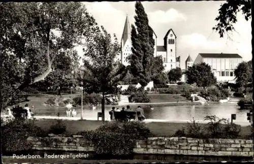 Ak Paderborn in Westfalen, Paderquellgebiet, Kirche