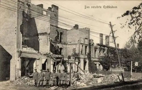 Ak Tschernyschewskoje Eydtkuhnen Ostpreußen, Kriegszerstörung 1. WK, Soldaten