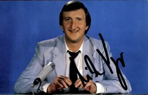 Ak Schauspieler und Sänger Mike Krüger, Portrait, Autogramm