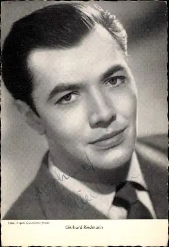 Ak Schauspieler Gerhard Riedmann, Portrait, Autogramm
