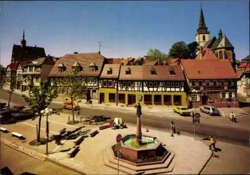 Ak Oberursel im Taunus Hessen, Marktplatz, Brunnen, Fachwerkhaus, Kirchturm