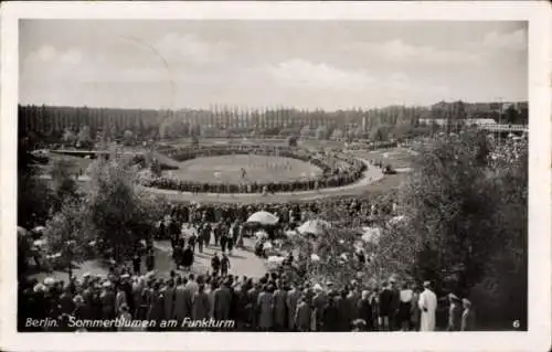 Ak Berlin Charlottenburg Westend, Funkturm, Sommerblumen