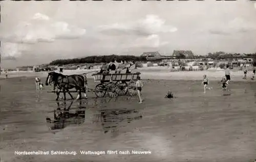 Ak Nordseebad Sahlenburg Cuxhaven, Wattwagen fährt nach Neuwerk, Pferd, Kinder, Strand