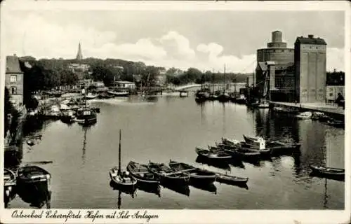 Ak Ostseebad Eckernförde, Hafen, Siloanlagen, Boote