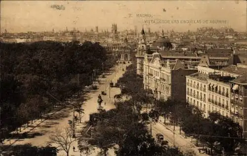 Ak Madrid Spanien, Stadtpanorama von den Aguirre-Schulen gesehen