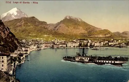 Ak Riva del Garda Trentino, Gesamtansicht, Dampfer