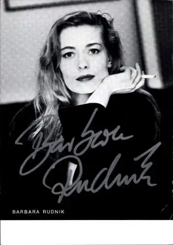 Ak Schauspielerin Barbara Rudnik, Portrait, Zigarette, Autogramm