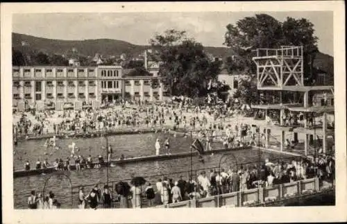 Ak Baden bei Wien in Niederösterreich, Thermalstrandbad