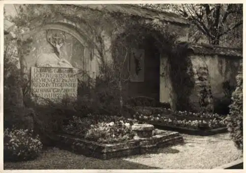 Foto Ak Rottach Egern in Oberbayern, Grab Ludwig Ganghofer