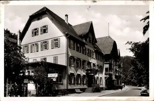 Ak Schönmünzach im Murgtal Baiersbronn im Schwarzwald, Kurhotel Post