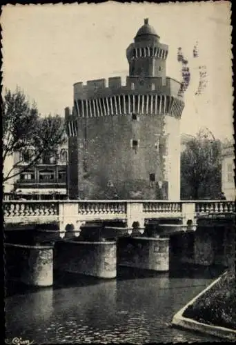 Ak Perpignan Pyrénées Orientales, Turm
