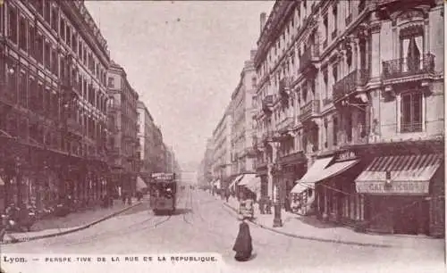 Ak Lyon Rhône, Rue de la Republique, Straßenbahn