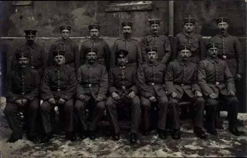 Foto Ak Hamburg Harburg, Deutsche Soldaten in Uniformen, Gruppenaufnahme