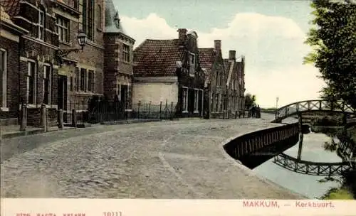 Ak Makkum Friesland, Kerkbuurt, Ortspartie am Kanal