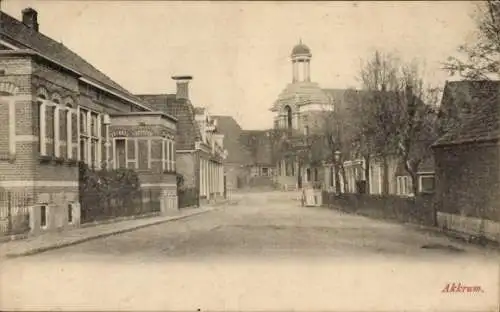 Ak Akkrum Friesland Niederlande, Straßenpartie, Kirche