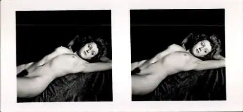 Stereo Foto Frauenakt, liegende nackte Frau, Martins Kunstmappe Serie I