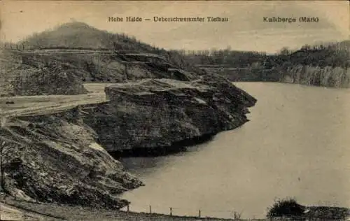 Ak Kalkberge Rüdersdorf in der Mark, Hohe Halde, Überschwemmter Tiefbau