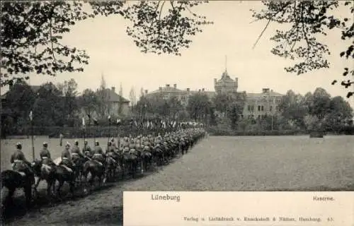 Ak Lüneburg in Niedersachsen, Kaserne, Kavallerie