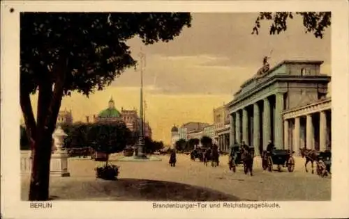 Ak Berlin Mitte, Brandenburger Tor, Reichstagsgebäude