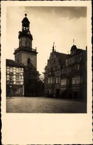Foto Ak Rinteln an der Weser, Platz, Turm