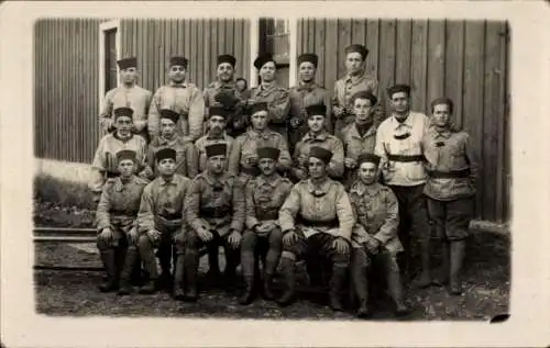 Foto Ak Oran Algerien, Französische Kolonialsoldaten, Gruppenaufnahme