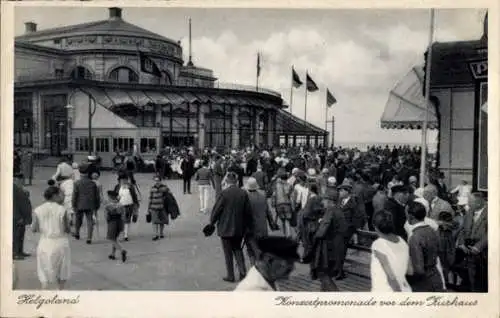 Ak Helgoland, Konzertpromenade, Kurhaus, Menschenmenge