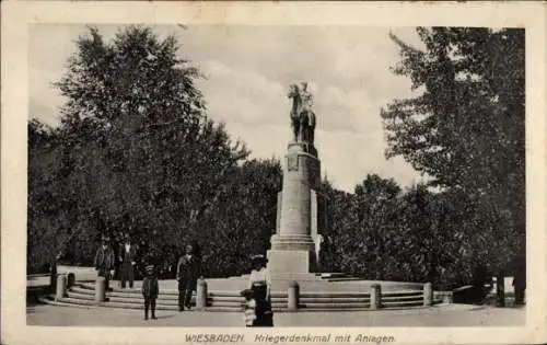 Ak Wiesbaden in Hessen, Kriegerdenkmal, Anlagen