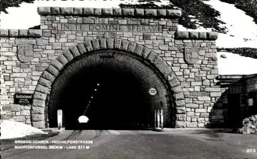 Ak Heiligenblut am Großglockner in Kärnten, Großglockner-Hochalpenstraße, Hochtortunnel