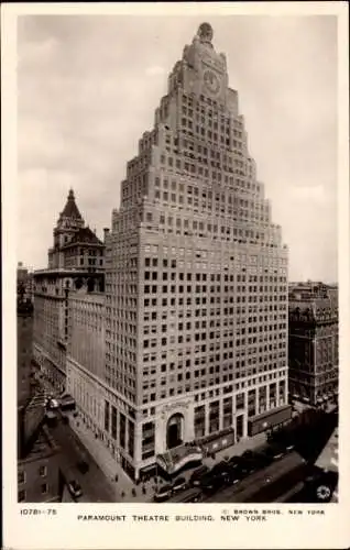 Ak New York City USA, Paramount Theatre Buildung, Straßenpartie, Autos