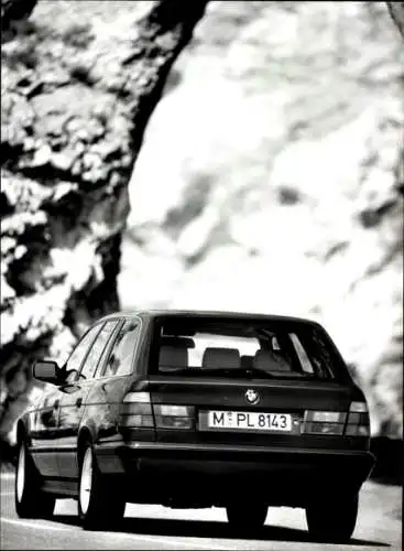 Foto Auto, Neuer BMW-5er-touring, Design, Autokennzeichen MPL 8143