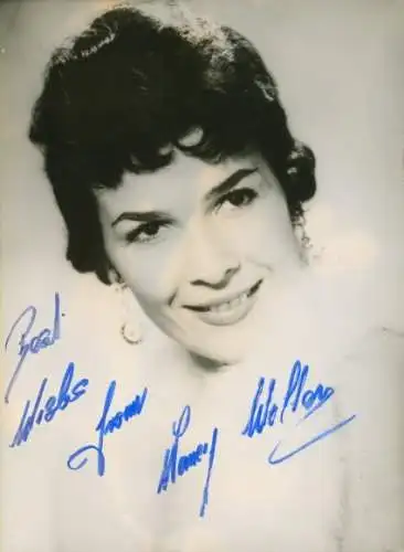 Ak Schauspielerin Nancy Walker, Portrait, Autogramm