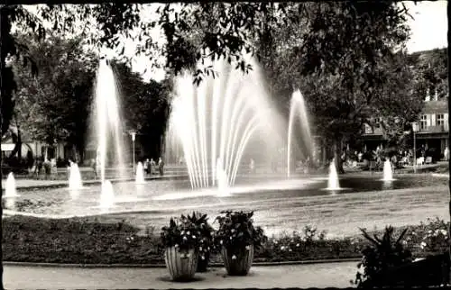 Ak Bad Kissingen Unterfranken Bayern, Rosengarten, Wasserspiele