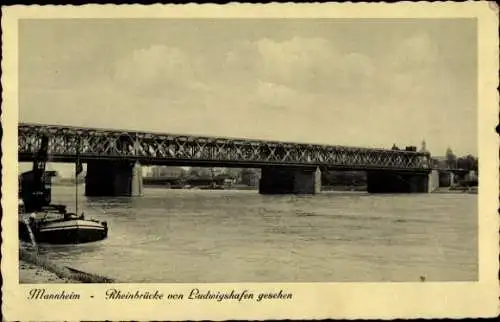 Ak Mannheim in Baden, Rheinbrücke, Blick von Ludwigshafen aus