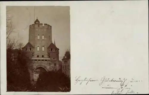 Foto Ak Köln am Rhein, Turm, Tor, Teilansicht