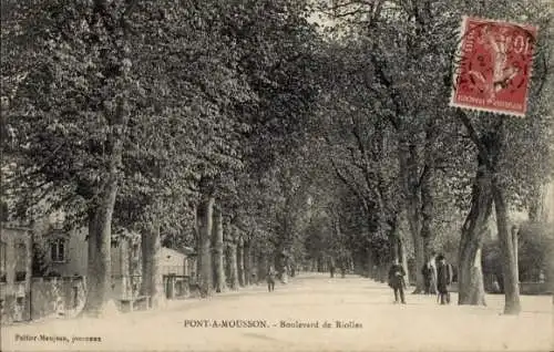 Ak Pont à Mousson Mussenbrück Lorraine Meurthe et Moselle, Boulevard de Riolles