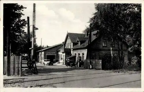 Ak Schuby in Schleswig Holstein, Bahnhof, Gasthof Deckerkrug