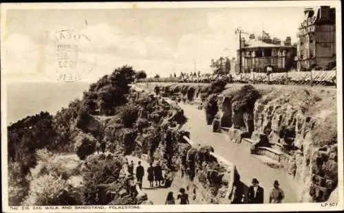 Ak Folkestone Kent England, The Zig Zag Walk, Musikpavillon