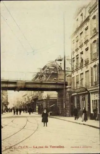 Ak Caen Calvados, La rue de Vancelles