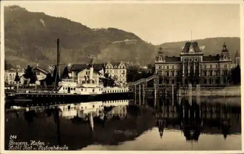 Ak Bregenz am Bodensee Vorarlberg, Hafen, Hotel Post, Postgebäude