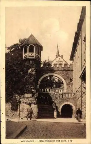 Ak Wiesbaden in Hessen, Heidenmauer, römisches Tor