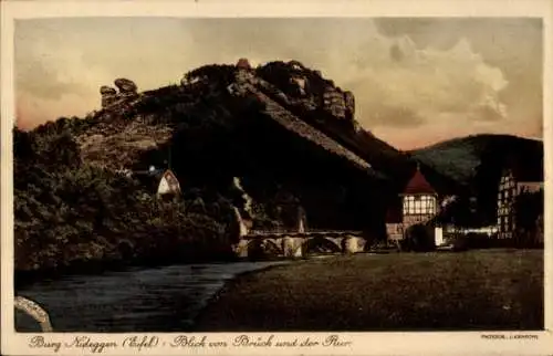 Ak Nideggen in der Eifel, Blick von Brück, Fachwerkhäuser, Teilansicht, Brücke
