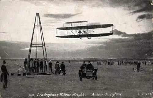 AK-Flugzeug Wilbur Wright, Rund um den Pylon, Doppeldecker