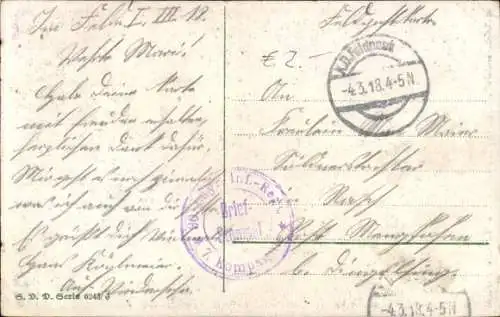 Ak Liebespaar, Kuss, Tisch, Tischlampe