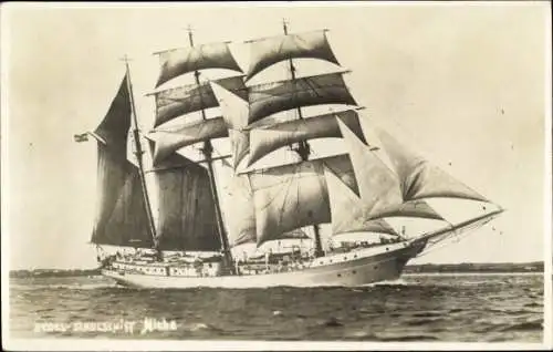 Ak Segelschulschiff Niobe