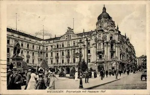 Ak Wiesbaden in Hessen, Promenade mit Nassauer Hof