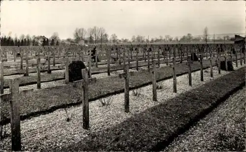 Ak Bras sur Meuse, Friedhof