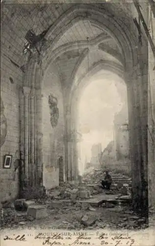 Ak Moussy sur Aisne Moussy-Verneuil Aisne, Kirche, Innenansicht, Kriegszerstörung I. WK