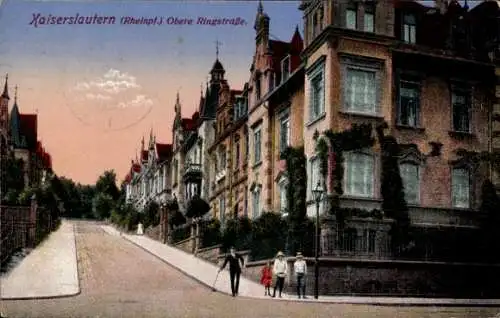 Ak Kaiserslautern in Rheinland Pfalz, Partie an der Oberen Ringstraße, Mann und Kinder