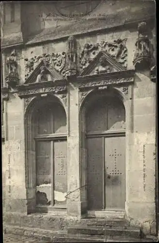 Ak Montfort l'Amaury Yvelines, Porte laterale de l'Eglise